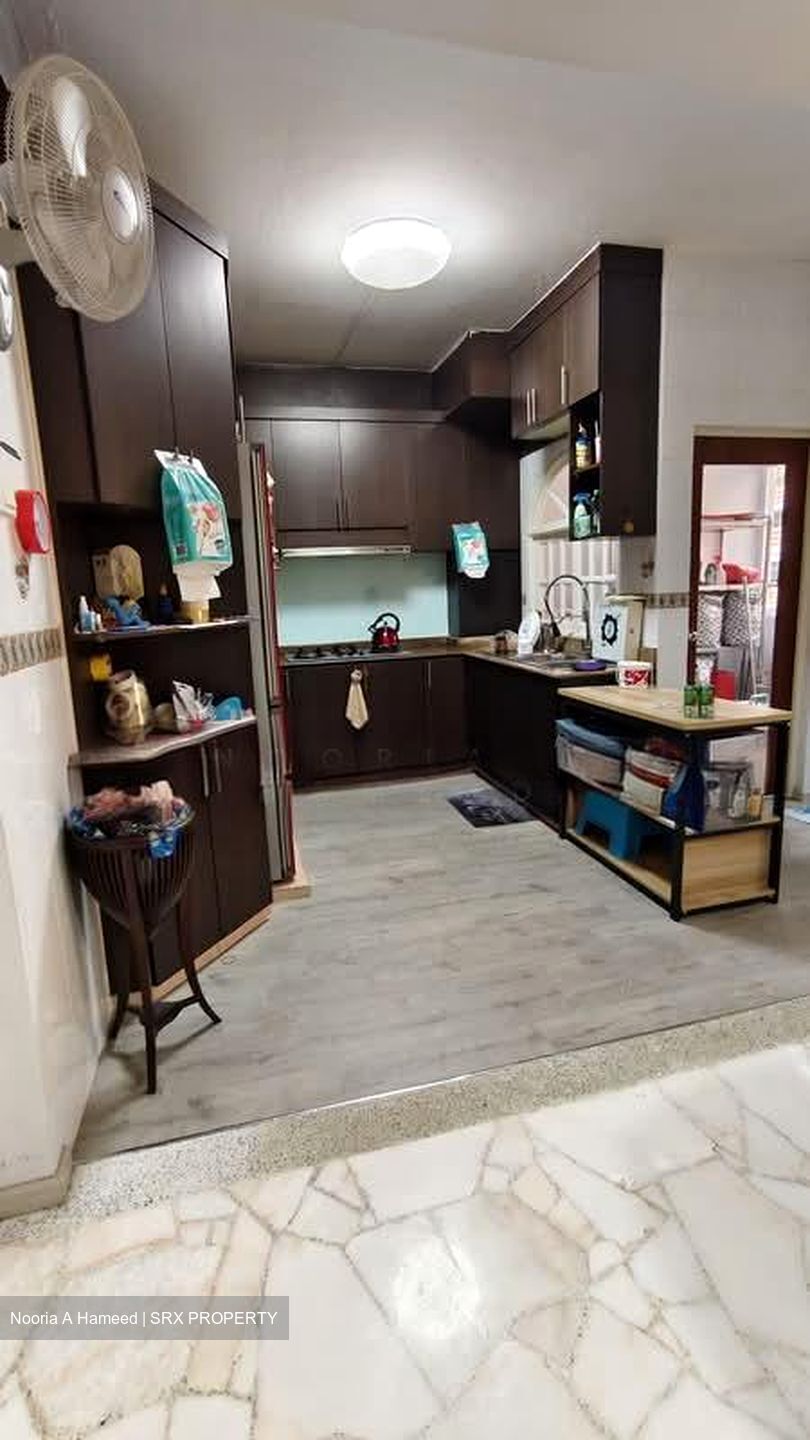 Blk 160 Pasir Ris Street 13 (Pasir Ris), HDB Executive #587123781